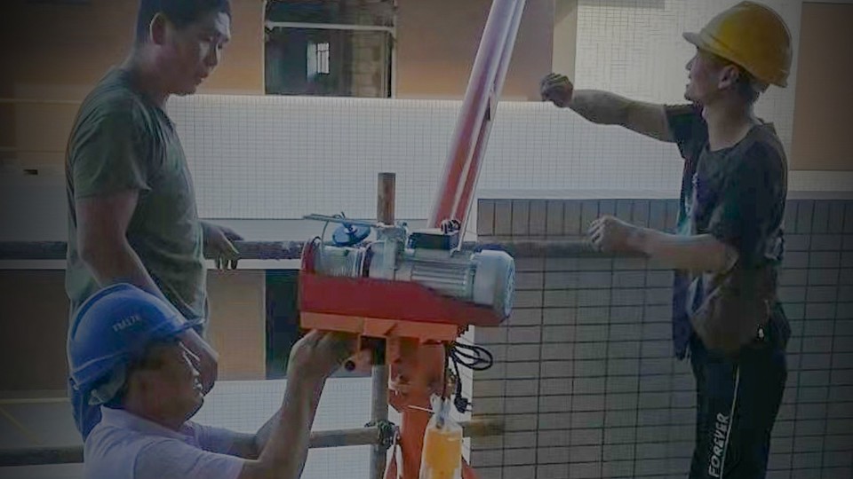 工程門窗幕墻滲水怎么處理？來看看樓上樓門窗的小技巧